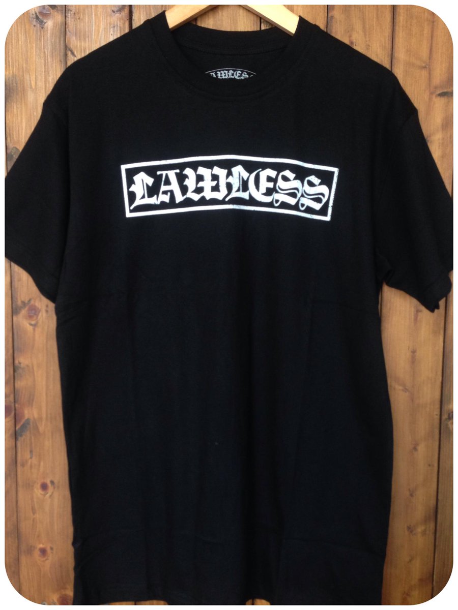 lawless_jkt's tweet photo. Ts Lawless - Doom (Black) | L | IDR 145.000 | More info &amp; order : 088210062199 | https://t.co/nQiKwl579w