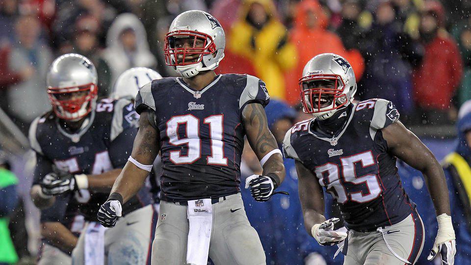 Happy birthday Jamie Collins !  