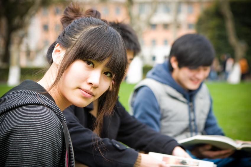 AAAJ_AAJC's tweet image. #Disaggregateddata like our new report helps #AsianAmericans combat the #modelminoritymyth wapo.st/1LHOMsI