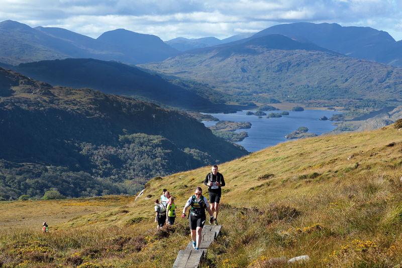 wildatlanticway's tweet photo. Here are some of the most majestic images of Ireland's beautiful coastline, share yours by using #wildatlanticway https://t.co/RIFgwntRNI