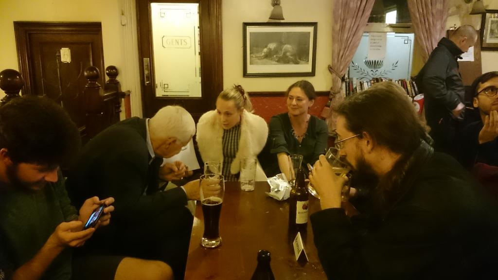 UoMArchSoc's tweet photo. Professor Pierrepont de Maret discussing his research seminar in the pub afterwards. https://t.co/MAZwft5MNF