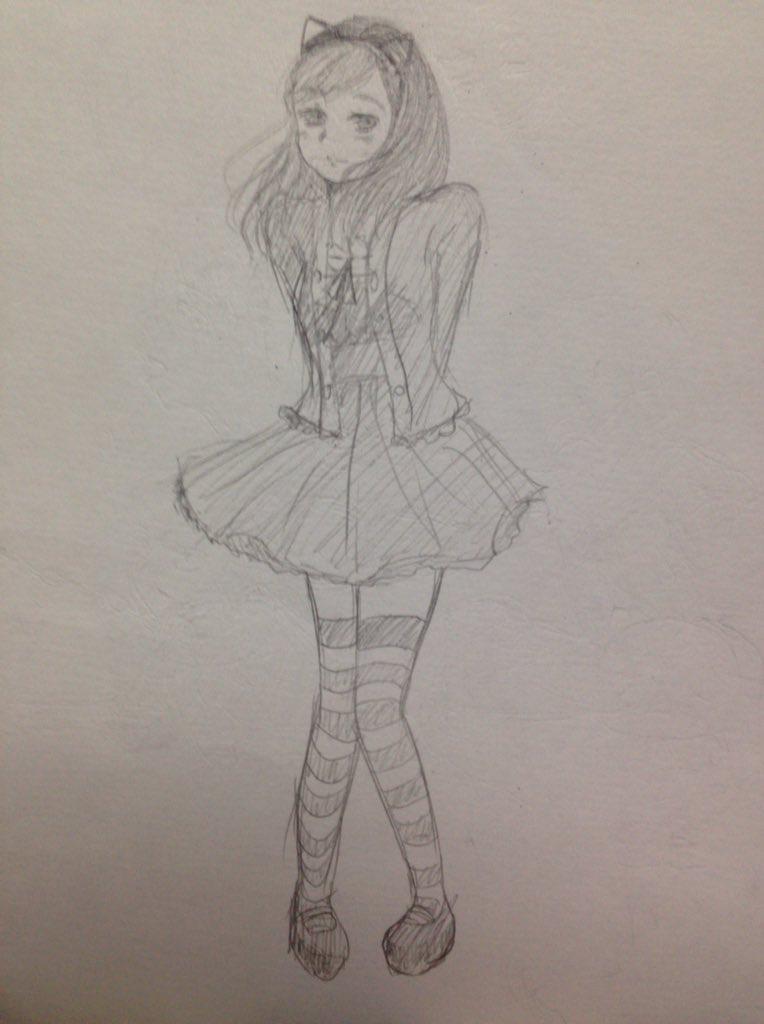 IrastMiro's tweet photo. ハロウィンにこんな感じの格好する予定、まさに理想と現実だわw https://t.co/k94HWO8aoX