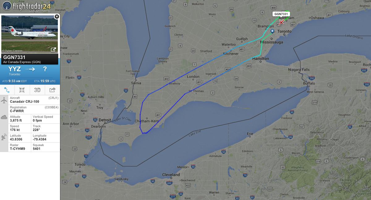 flightradar24's tweet photo. #AC7331 returning to Toronto with a suspected blown tire, per ATC. https://t.co/h2SYofwX5I h/t @TomPodolec https://t.co/pFv0zSnYun