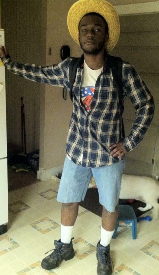SAEPennKappa's tweet photo. Don't forget to vote for Darius Pleasant for homecoming king!!! https://t.co/FVKdyXAEqc