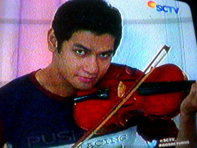 Main biola mulu louis skrng ya @louisggsr <a href="/kevhillers/">Kevin Hillers</a> #GGSReturnsEpisode9