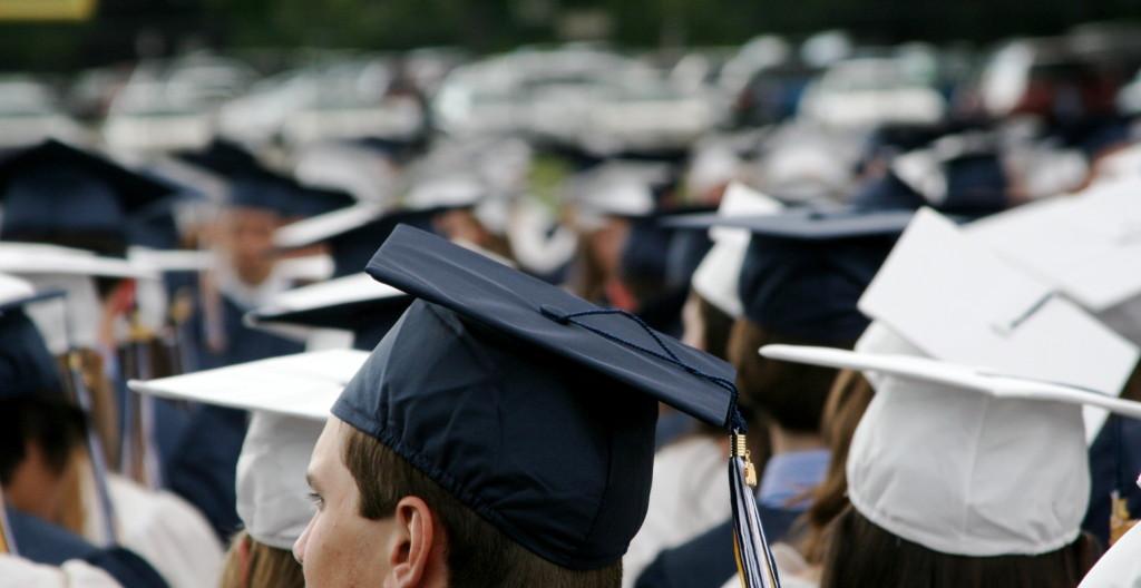yhn's tweet photo. Alabama’s high school graduation rate increases are some of the best in the nation https://t.co/QQwFKW10Kk https://t.co/zxXYB8crkx