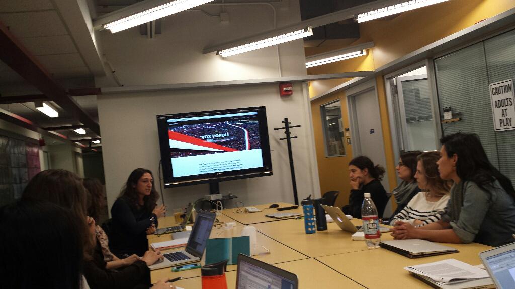 schock's tweet image. Lara baladi presenting on Vox populi archive of Egyptian revolution at @opendoclab #opendocs #Egypt