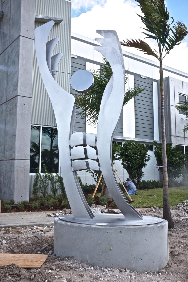 Sculpture is up outside of the new ATT Headquarters in Coconut Creek! #ATTNation #ATTArmy