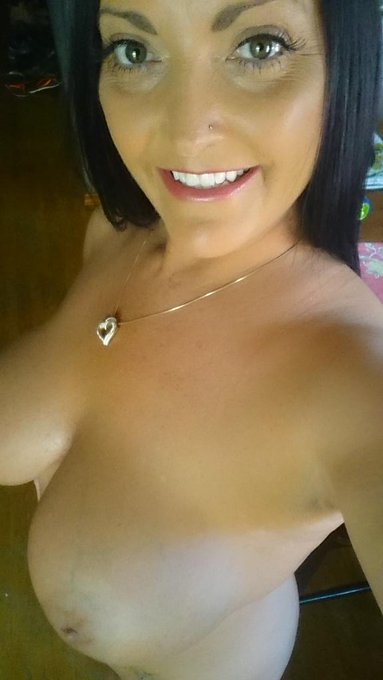 Live Sammy cam is going live in 5 @ https://t.co/sRVBdDbvKd time to get naughty https://t.co/txLGpyc<a href="/tag/naughty"class="tags"><span>#naughty</span></a>