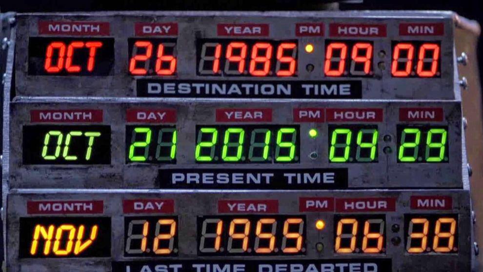 Bienvenido al futuro, Marty McFly CRy6abNW0AEChK6