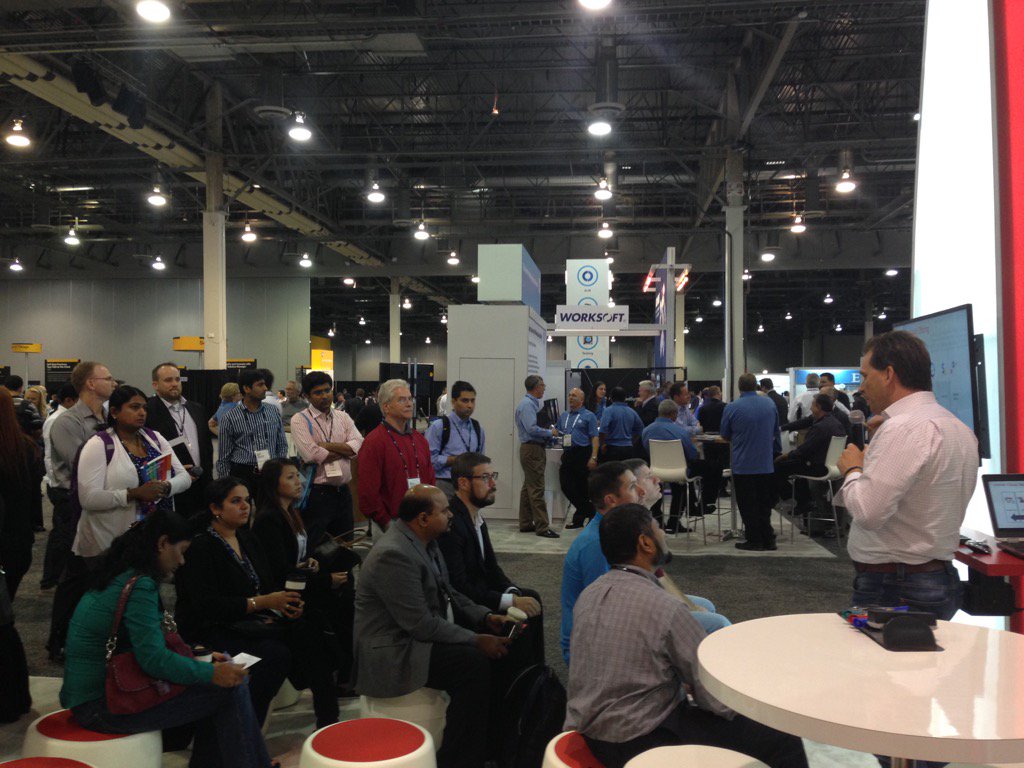 RollZanzucchi's tweet image. #Virtustream + #EMCSAP a new business model first Class cloud @henrikwagner73