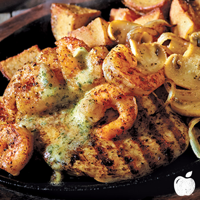 Applebee S Grill Bar On Twitter What Makes You Crave Our Sizzling Bourbon Street Chicken Shrimp Tell Us In The Comments Https T Co Doepuweveo