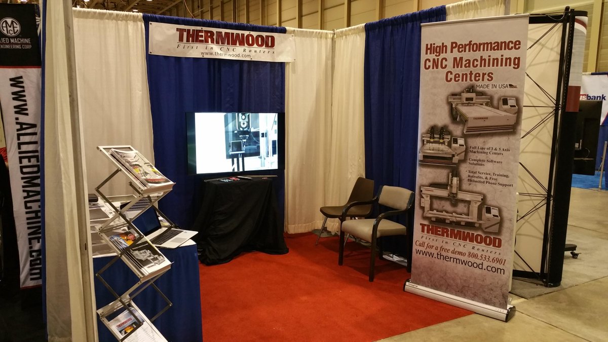 thermwood's tweet photo. #Thermwood booth at the start of Day 1 of the #WITS 2015 Industrial Trade Show in #Wichita, KS.  #cnc #cncrouter https://t.co/6Zx1XQ56Jn