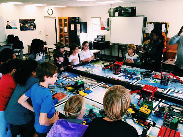 BrookNickell's tweet photo. PS Robotics Club @AIS_Eagles using @Mindstorms_EV3 to learn how to program #enhanceandtransform @aisciguy @KA_teach https://t.co/iIrtTO4YJs