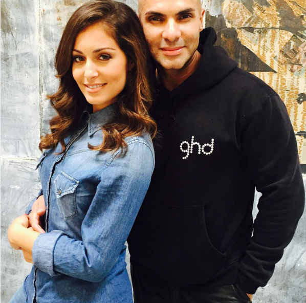 Princesa_Hiba's tweet photo. "@DavidDeibis : #Backstage moments with π #actress @hibaabouk #classicwaves with #ghdcurve https://t.co/XAcMs0XXxX" https://t.co/xqAEILdf8e