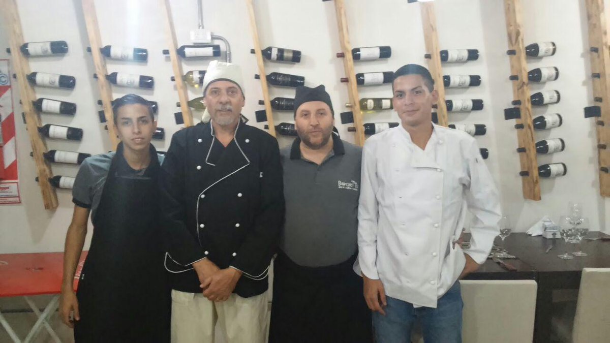 feliz #díadelcocinero a Joaquín, Claudio y Nico y en especial a nuestro #chef Francisco!!! #cocinaconamor