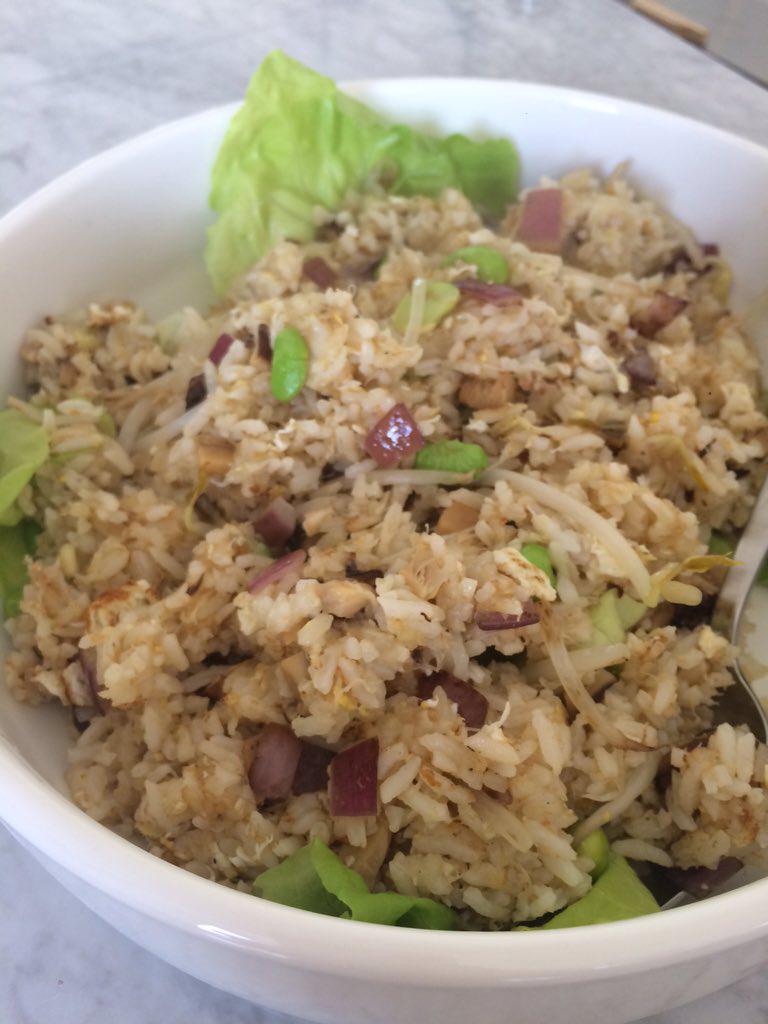 yourMKitchen's tweet image. This cooler weather calls for some comfort food like fried rice! #columbiasc #eatlocal
