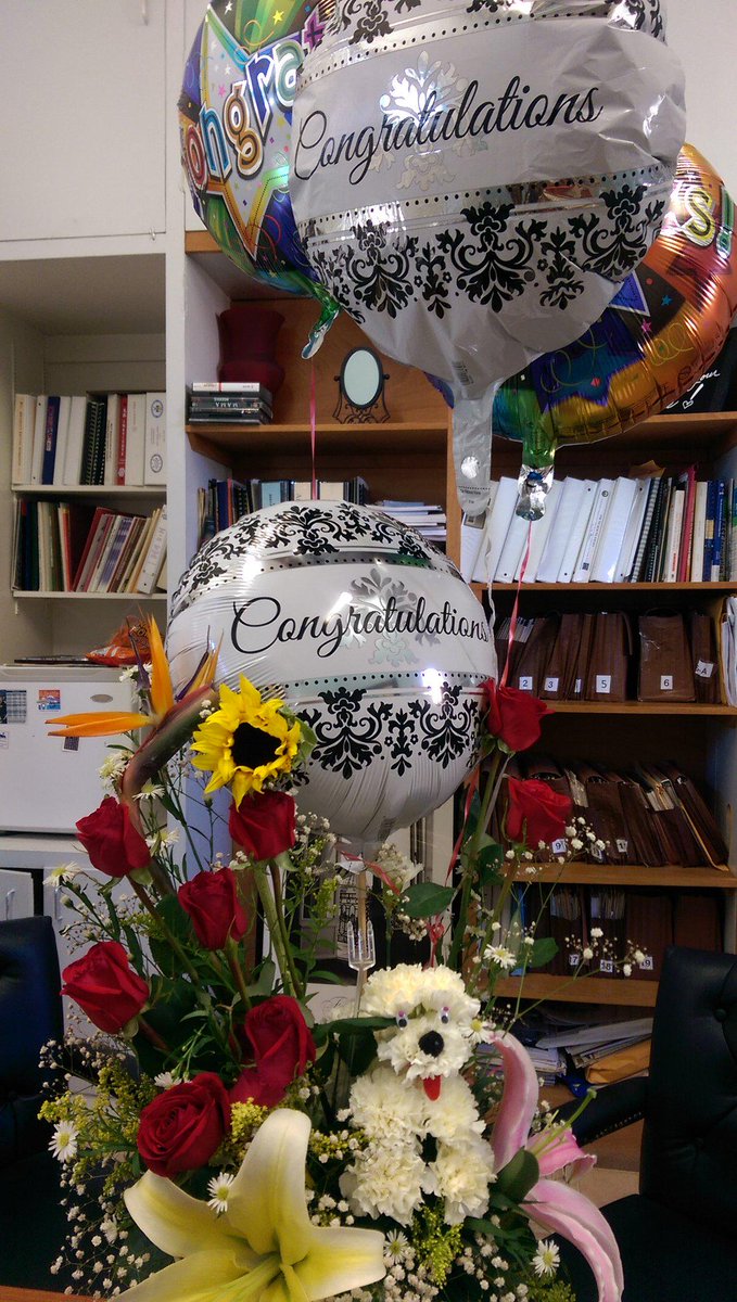 Rozzario10's tweet photo. Sweet surprise after a successful @CCTrustees Congress #NarrowingTheGap #ACCT2015 https://t.co/WbVwGmUXvn