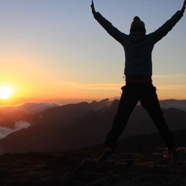 lorraine pascoe tweet media