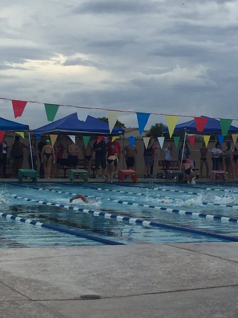 CeHSathletics's tweet image. @CehsSwim getting after the Vikings today at senior night! @CeHSAZ @cehsstuco @CehsStudents #CoyotePride
