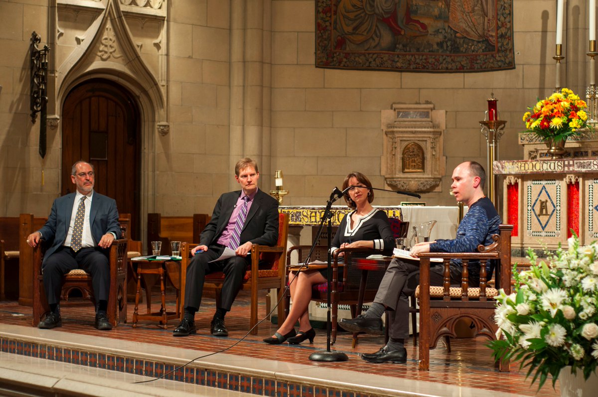 Inspiring discussion of #LaudatoSi &amp; #ClimateChange at Blessed Sacrament w/ <a href="/tonyannett/">Tony Annett</a> <a href="/ErinLothes/">Erin Lothes</a>