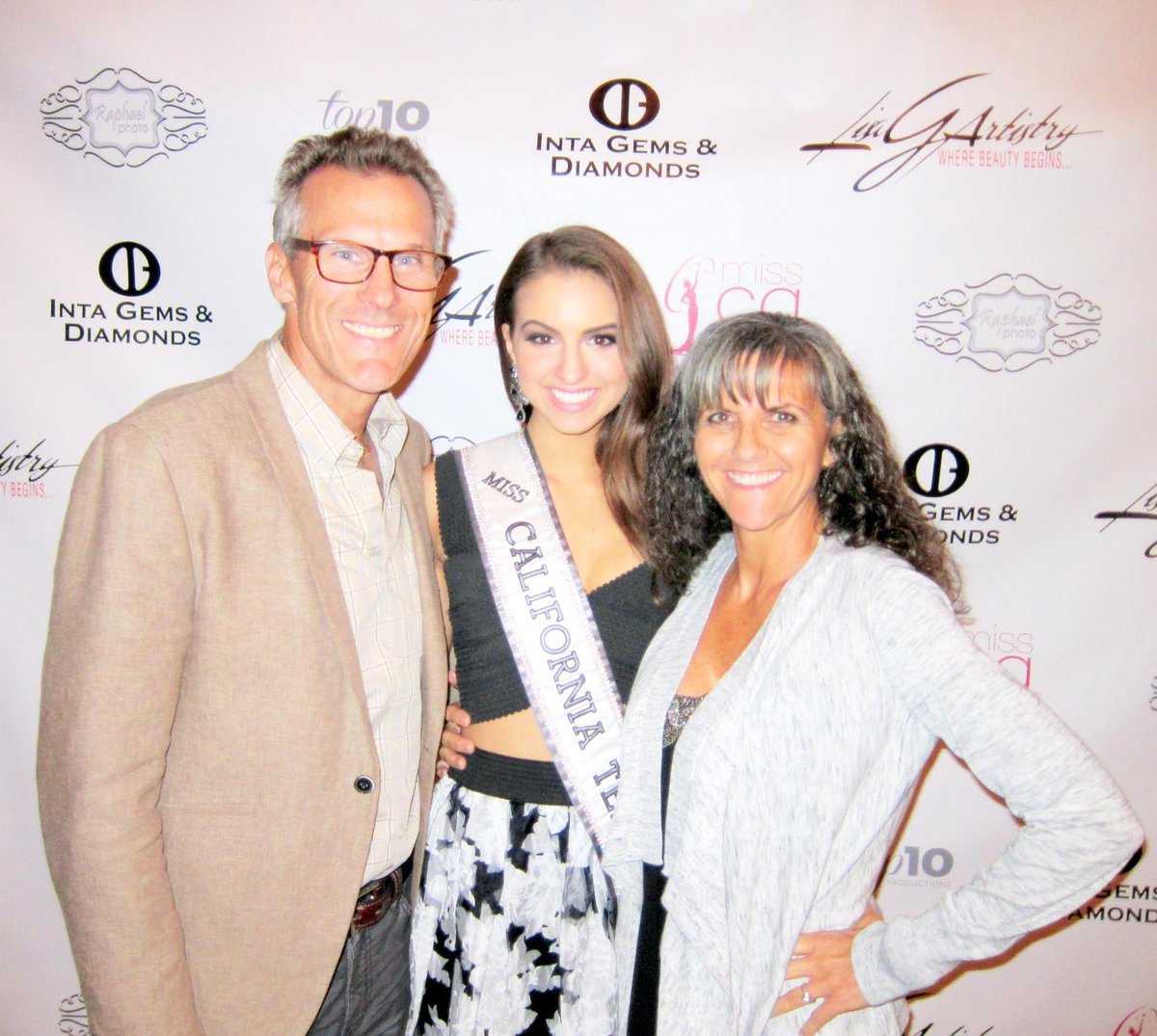 Bstepandrepeat's tweet image. California USA Alumni Dinner sponsored by INTA Gems &amp;amp; Diamonds, Lisa G Artistry  and Raphael-@Bstepandrepeat