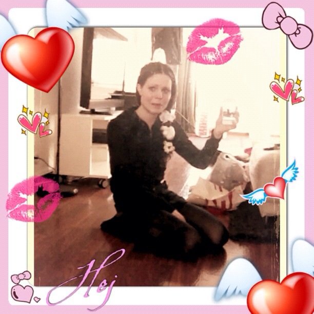 jennifer19ella's tweet photo. #me #jag #jennifer #ella #jenniferella #jen #cute #ootd #ooat #outfitoftheday #timelessoutfit #timeless #love https://t.co/Pmuc6vDYzm