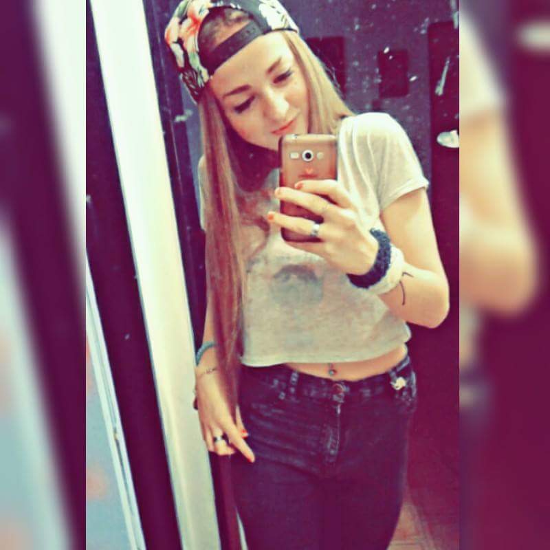 CathyTorres00's tweet photo. Yo te quiero pero te juro que a ninguno de los dos nos hace bien estar enfermos por amor 💕🎶 #PicOld https://t.co/tb7oDqWgQq