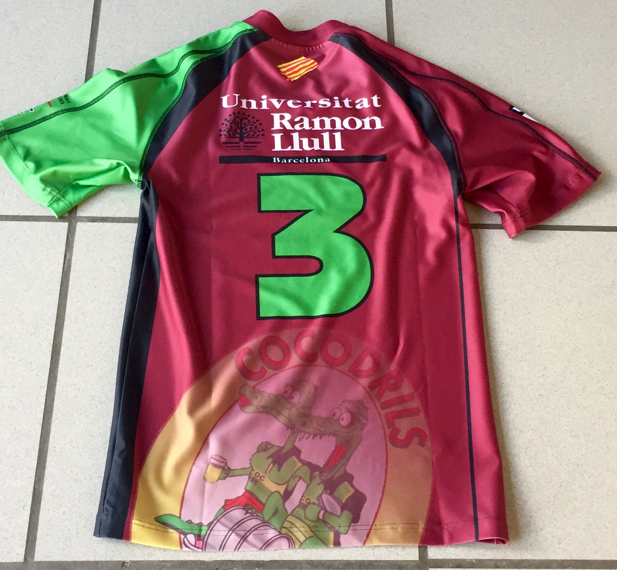 ESPORTSURL's tweet photo. Us presentem la nova equipació dels @CocosRugbyURL esperem que us agradi!!! FEM ESPORT,FEM UNIVERSITAT!! #EsportsURL https://t.co/7lUa5FxmZs