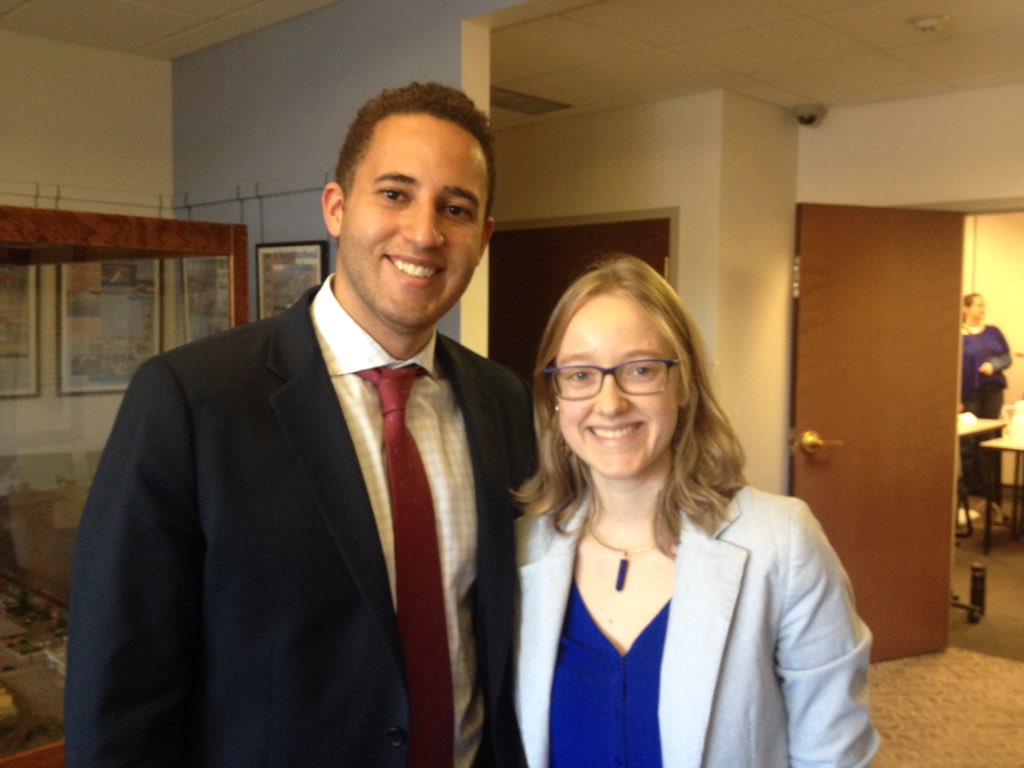 baguettebrioche's tweet photo. So, guess who got to sit on a Social Media panel with @SvanteMyrick (Mayor of Ithaca) this morning? #Ithacash https://t.co/bJxuxrmEo1