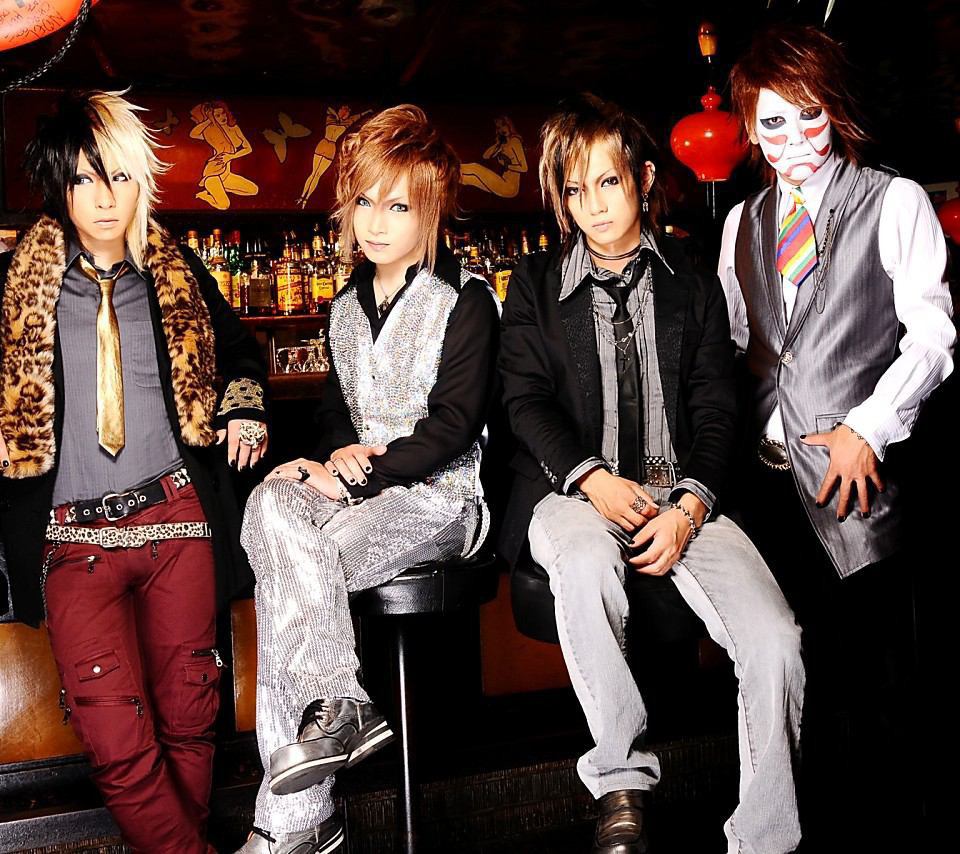 ゴールデンボンバー 11 4 High Low ３話 ゴールデンボンバー大好き