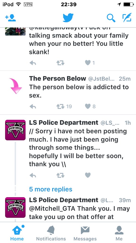 DonovanGTAV's tweet photo. This made me giggle (the person below bit) https://t.co/UO6boLGThs
