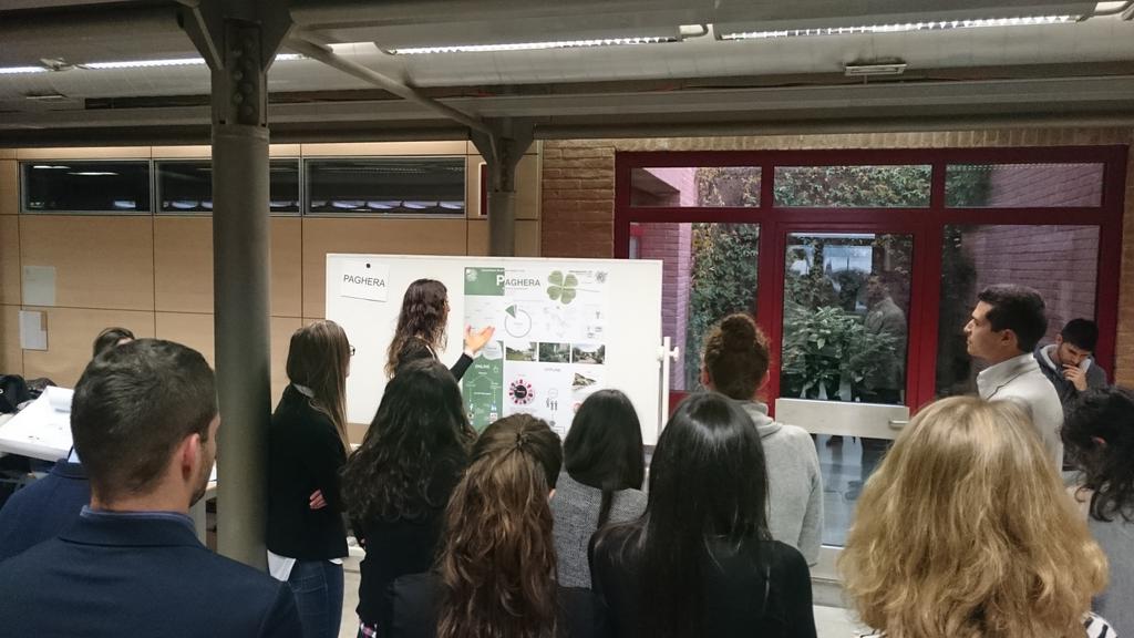 FraChecchi's tweet photo. Grazie a @PagheraGS @TSWdigital e Lazzaris per aver dato l'opportunità agli studenti di mettersi alla prova #CFMlab https://t.co/xURSniQH4z