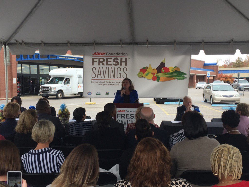 maggiebis's tweet photo. Kicking off #freshsavngs with @kroger @myUHC @AARPCares @USDANutrition in Memphis today! Could not be more proud!!! https://t.co/MJEOaJbLS7
