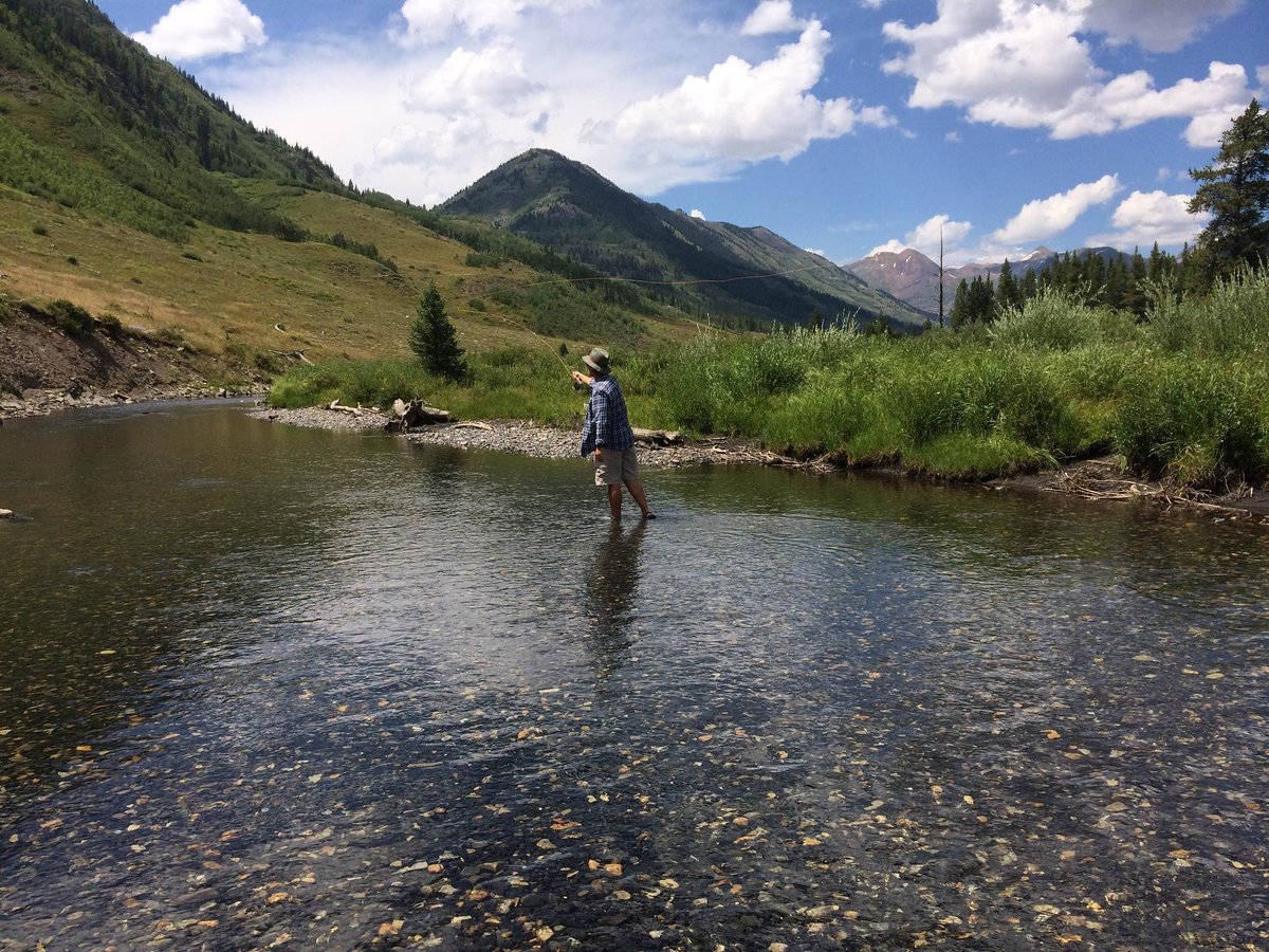 theoutdoore's tweet photo. A great way to spend the day // #theOE #theoutdoorexplorer #exploreverday #outdoors #explore #fishing #flyfishing https://t.co/BVKxsfczkw