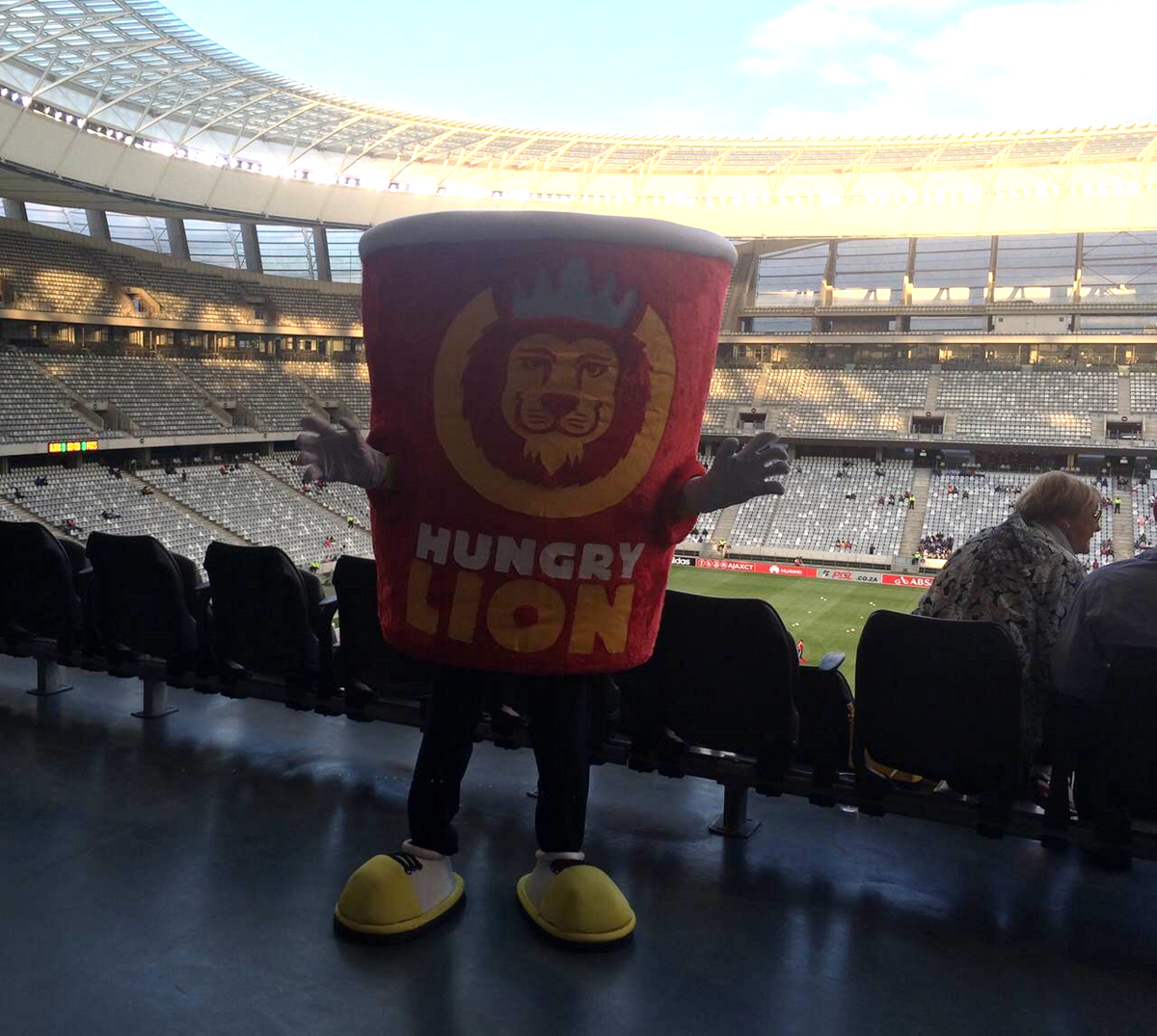 LuckyBucketSA's tweet photo. Almost kick off time! @ajaxcapetown vs @Orlando_Pirates! I can't wait till half time ;) #LBWinner @hungrylion https://t.co/v8STwXMaep