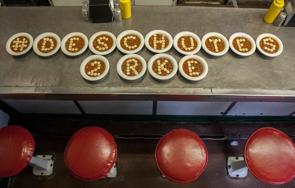 This is the definition of awesome, thanks <a href="/TexasTavern/">Texas Tavern</a> for supporting the <a href="/DeschutesBeer/">Deschutes Brewery</a> campaign #Deschutes2Rke