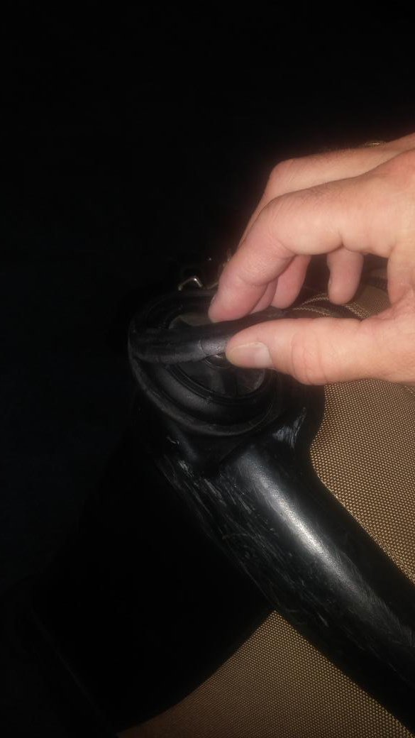 SelectPremium's tweet photo. @Victorinox Can you help me fix a flat?  Need a new tire for my rolling bag. https://t.co/6CAIq6HaPh