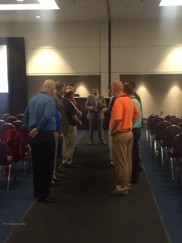 maps_conference's tweet photo. @ShonIsenhour getting out early birds to work together before his kick-off. Didn't go well :) https://t.co/v0mZDn5rKB