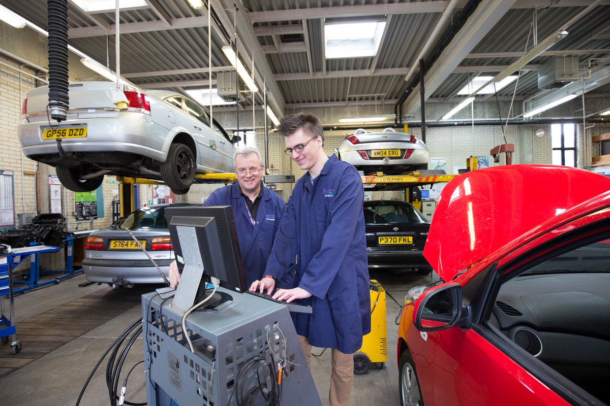 DoverDC's tweet photo. Get hands-on in our skills zones organised by students @EastKentCollege at #Skills4Dover Fair 19 November https://t.co/6ECr2VMDfR