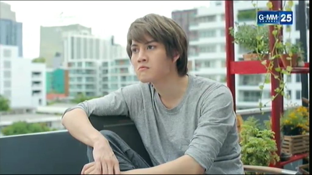 RubyRainnie's tweet image. ชอคโกแลตที่นายซื้อให้คงหวานทำให้สมองอาร์ตๆของฉันพรุ่งพร่าน 555 #ดูหน้า 55555 #DevilLoverSeries