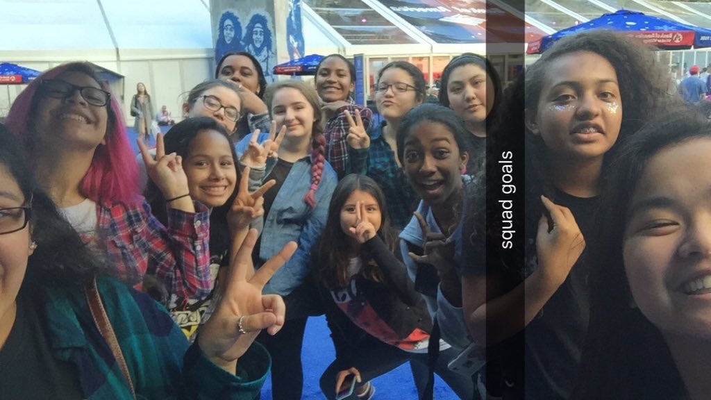 NY5SOSMeetup's tweet photo. #NYC5SOSMeetup https://t.co/GeAVdvRAG9