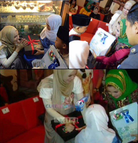 pemberian kenang2an JJE o/ fikri dr PantiAisyiyah ke ibu <a href="/yustinficardo/">Aprilani Yustin F.</a> &amp; putri dr PantiHarapanBangsa ke <a href="/dewisandra/">dewi sandra killick</a>