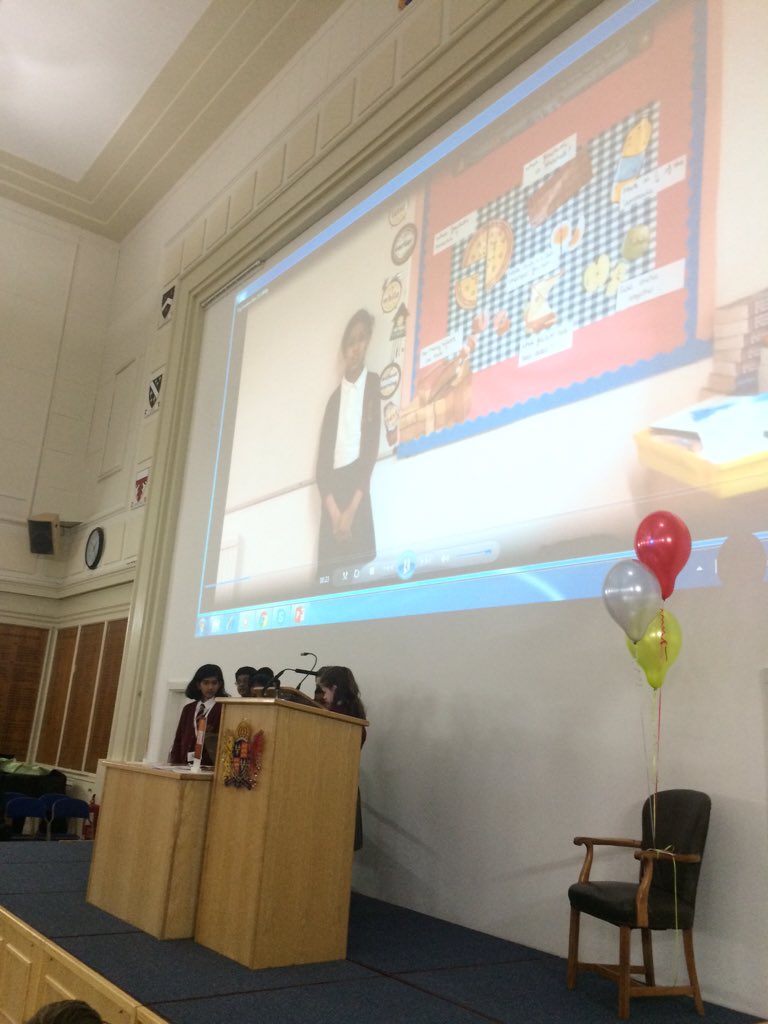 DLLearning's tweet photo. Spring Hill Catholic Primary school sharing their work on no pens day #dlnetwork15 https://t.co/YgfkFNwH4V