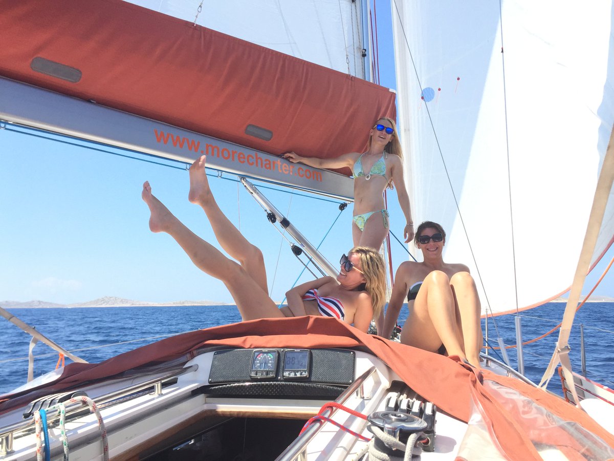 more_charter's tweet photo. daydreaming about summer sailing !! #morecharter #sailing #croatiaFullOfLove #salona38 #primošten https://t.co/7n46GfQenO