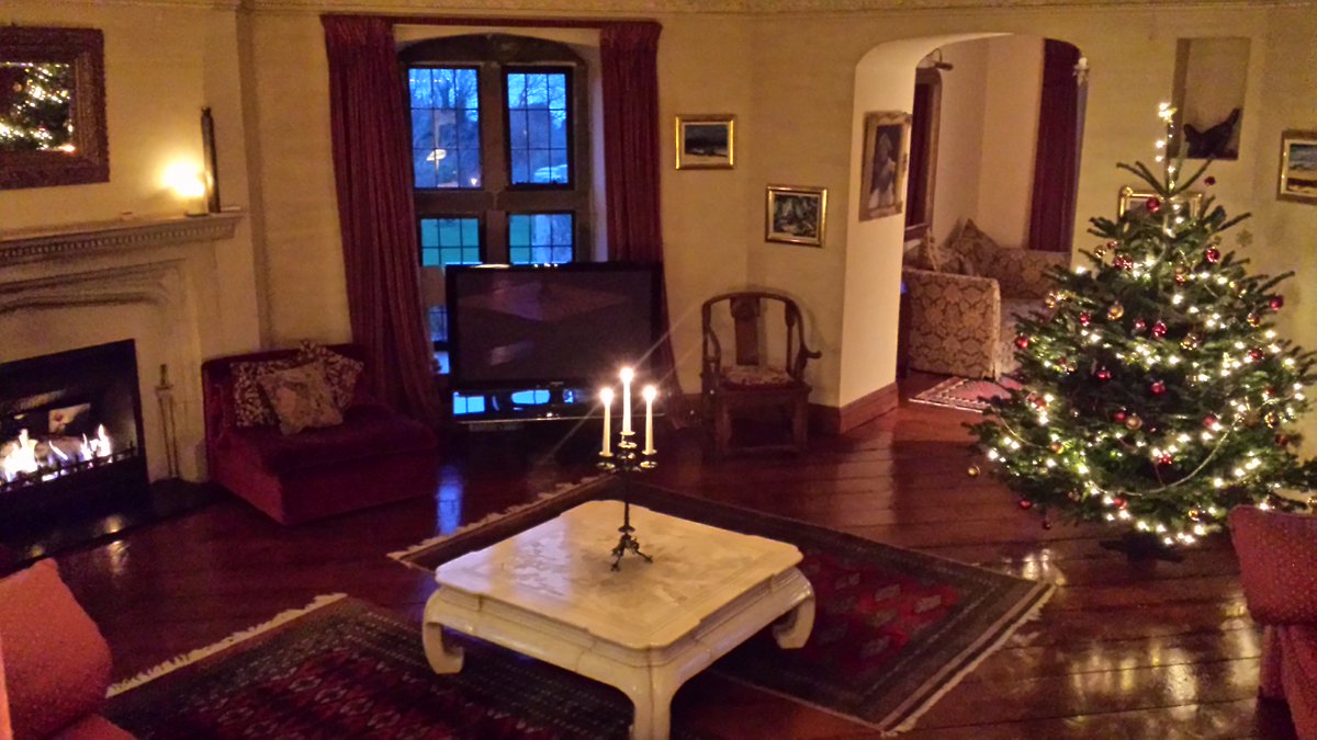 Walton Castle tweet media