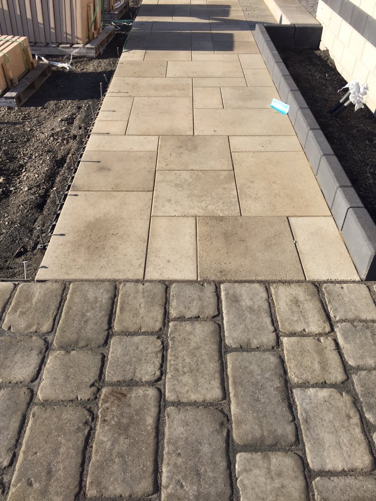 #para and #pure <a href="/techobloc/">Techo-Bloc</a>