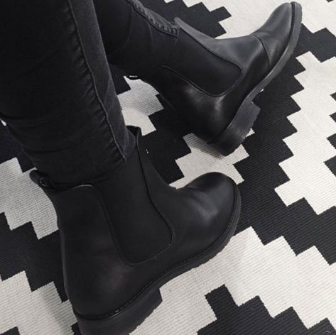 wills chelsea boots