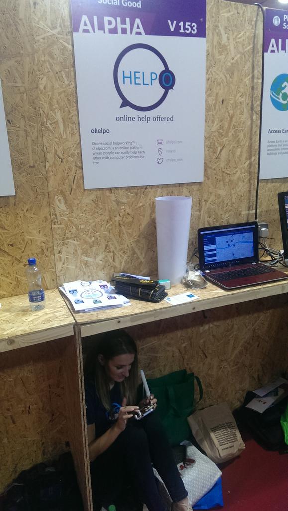kingm's tweet photo. Ya just can't get the staff these days :) #WebSummit #lazystaff #slacker https://t.co/AUaPWFTdgz