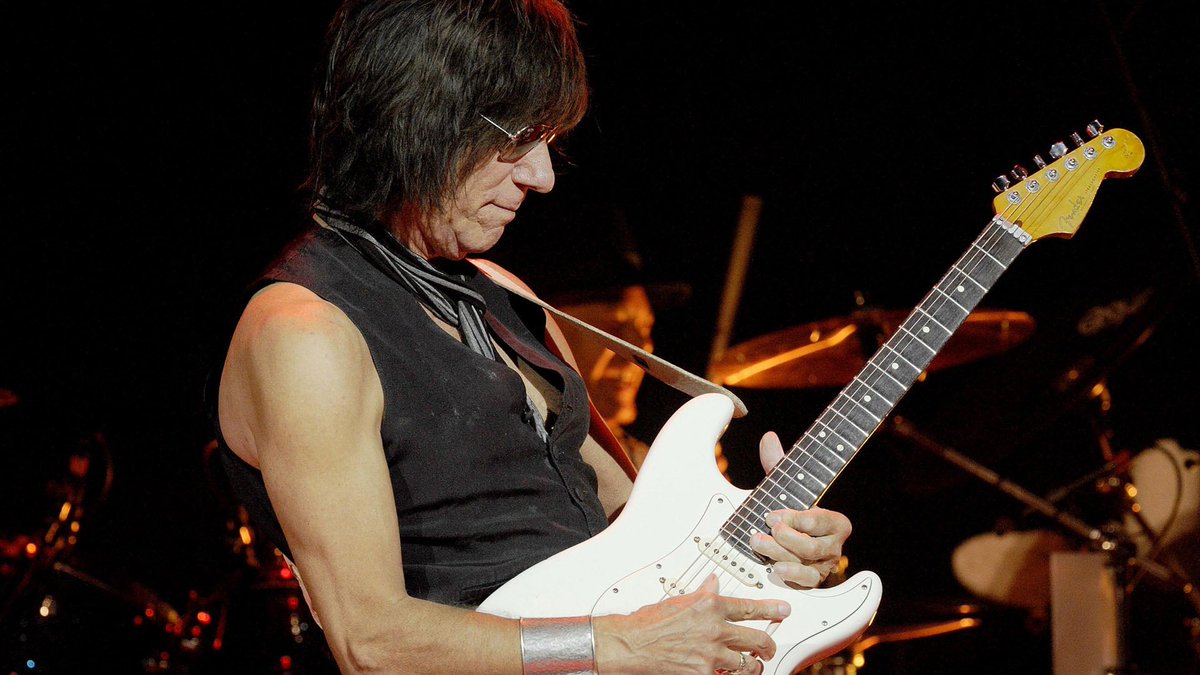 Listening_Wall's tweet photo. Never heard this Beatle song Like this before. better than the original? #jeffbeck https://t.co/tyfEEywTQC https://t.co/uFGNqxdtAA